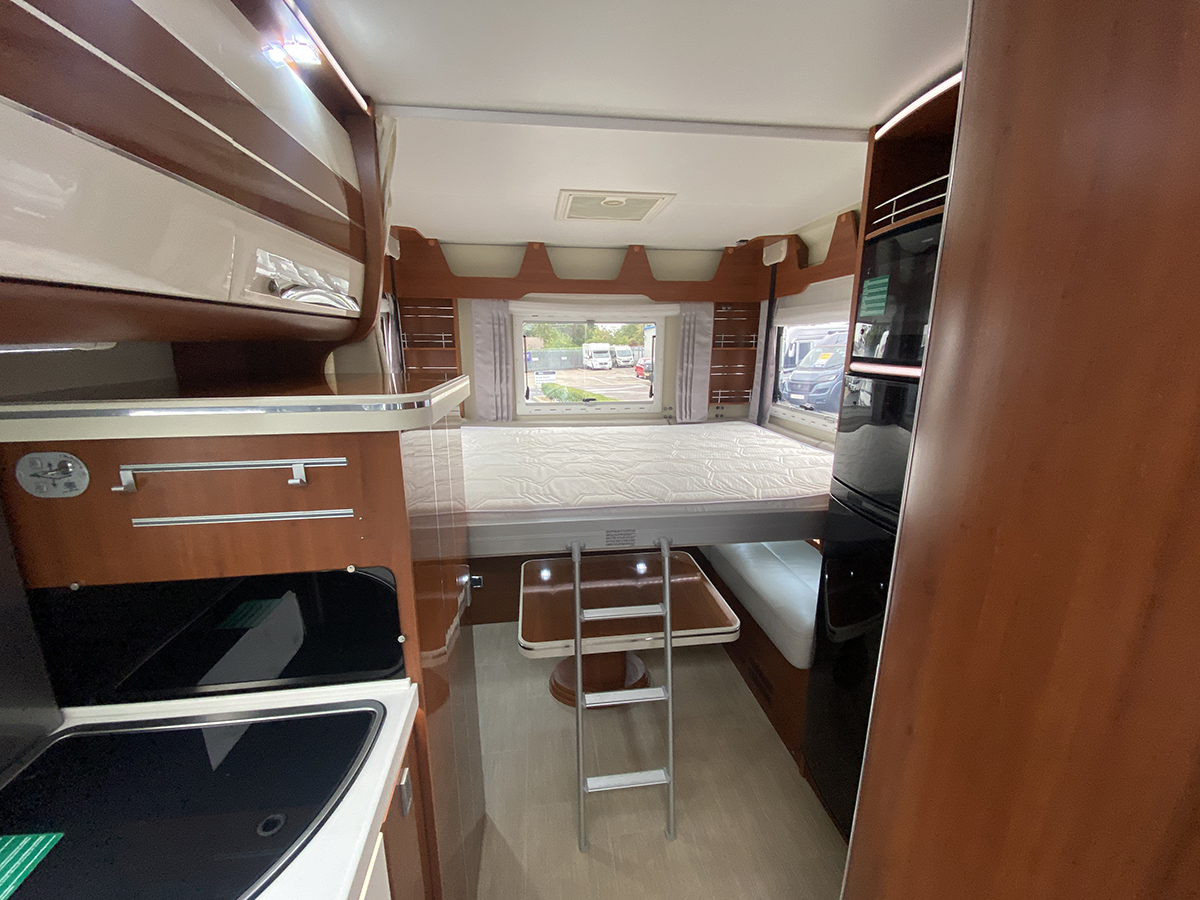 Mobilvetta K-Yacht Teknoline 80 thumbnail 6