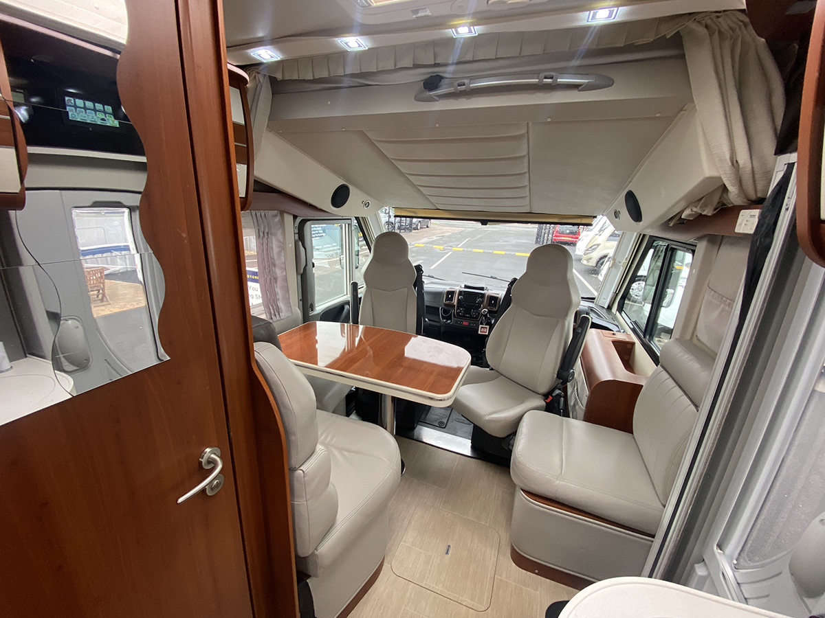 Mobilvetta K-Yacht Teknoline 80 thumbnail 21