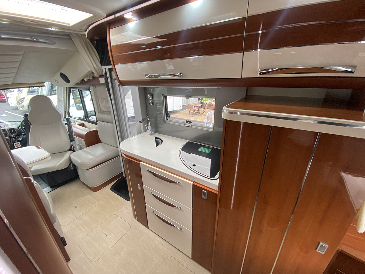 Mobilvetta K-Yacht Teknoline 80 thumbnail 24