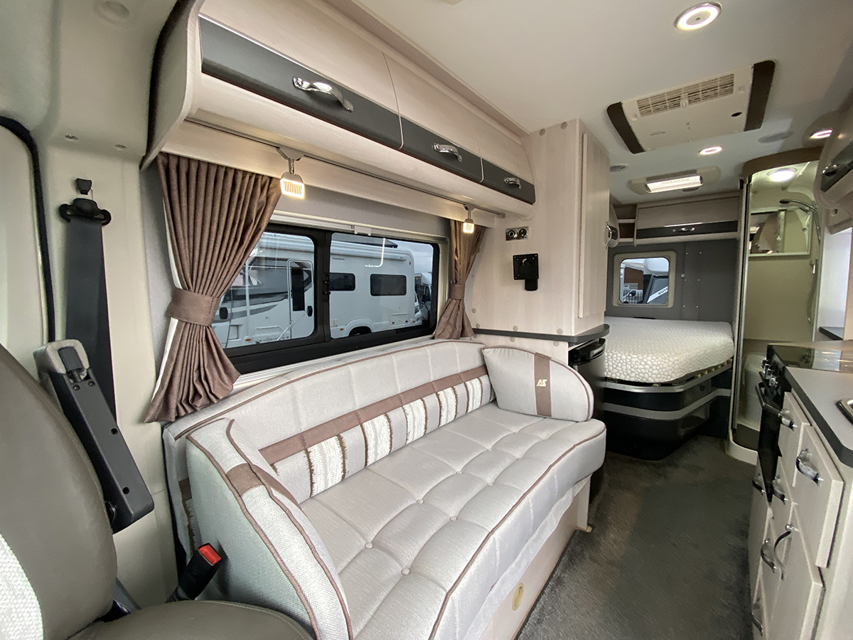 Auto-Sleepers Kingham thumbnail 4