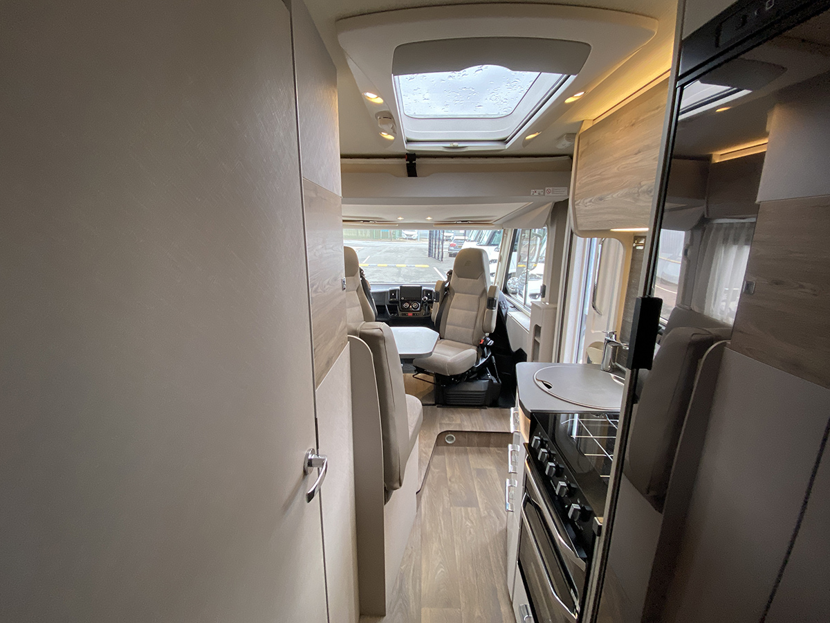 Hymer Exsis 580 thumbnail 13