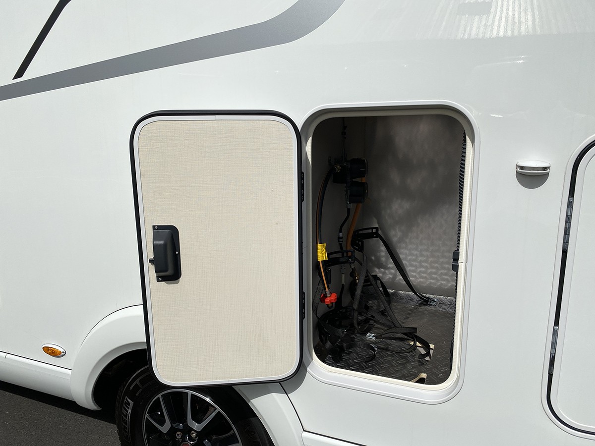 Hymer Exsis 580 thumbnail 18