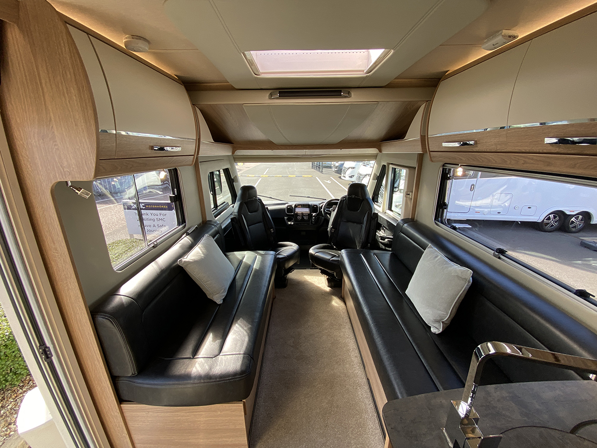 Auto-Trail Frontier Grande GF-70 thumbnail 2