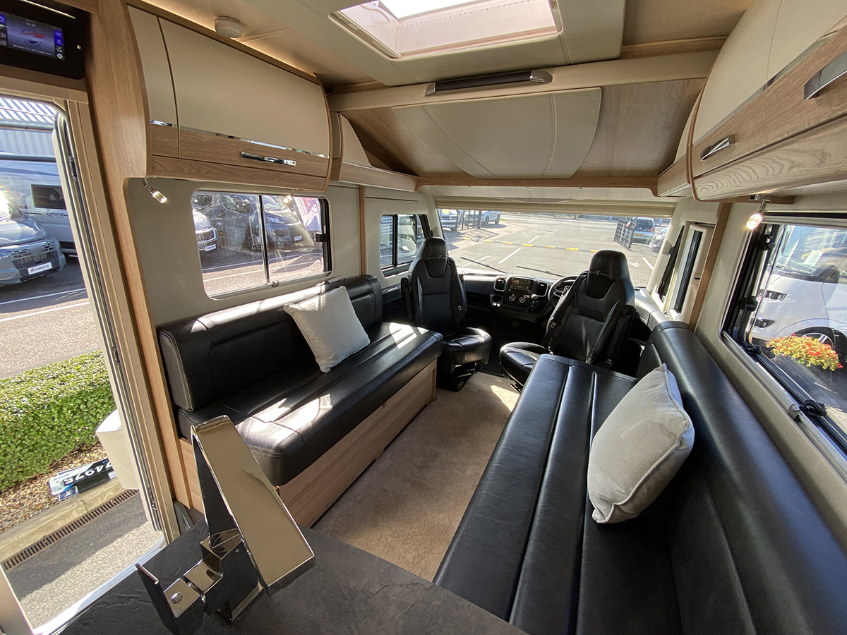 Auto-Trail Frontier Grande GF-70 thumbnail 3