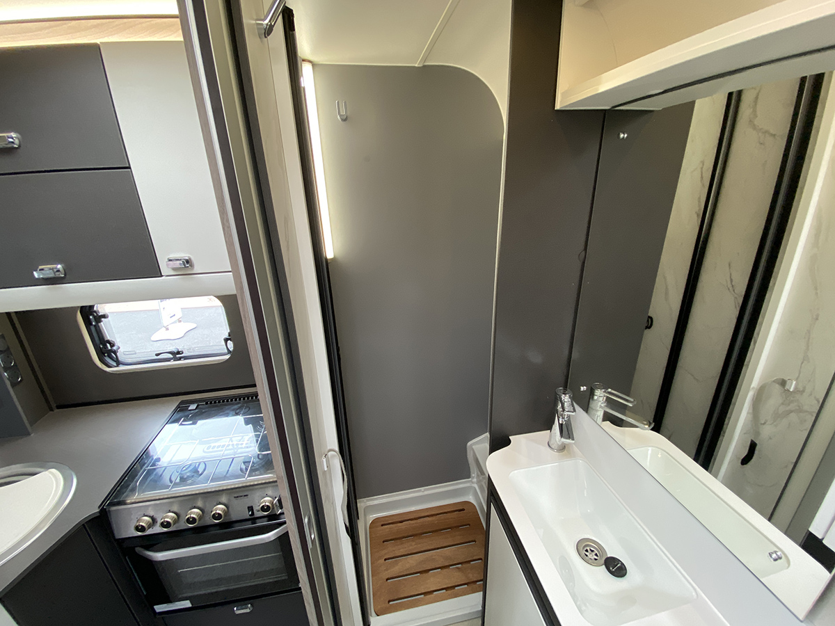 Swift Voyager 510 thumbnail 8