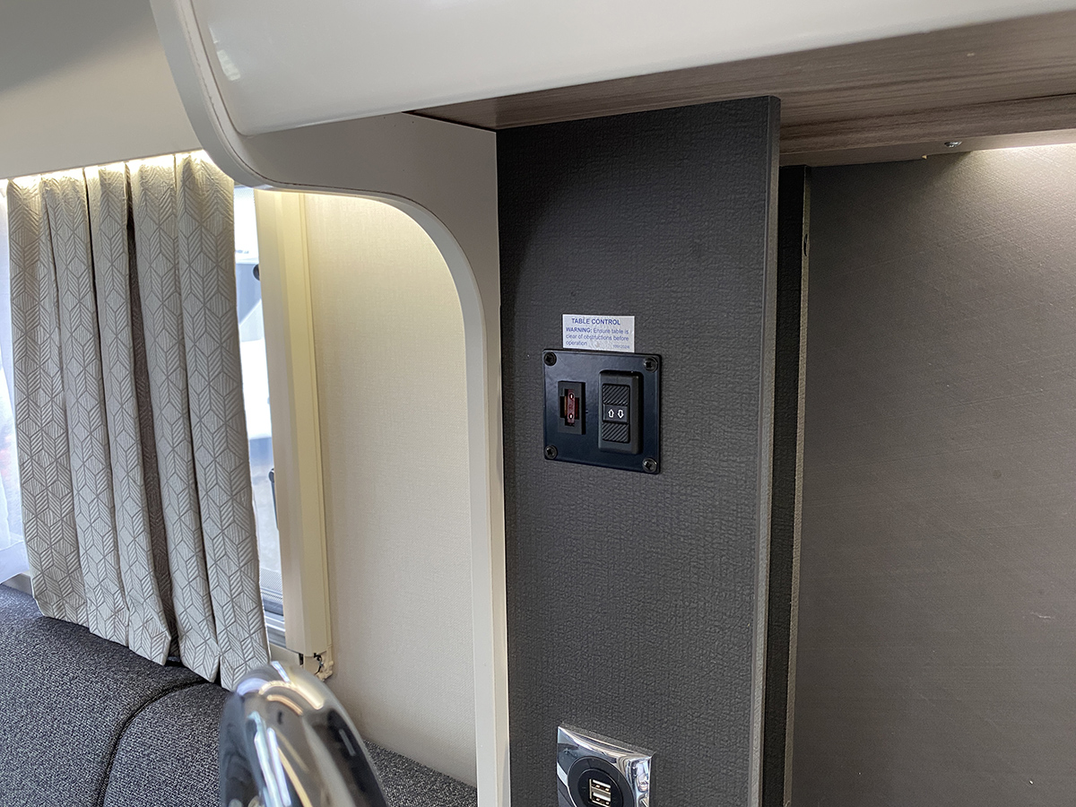 Swift Voyager 510 thumbnail 38